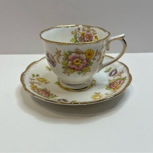 ROYAL ALBERT EVESHAM floral footed tea cup and saucer bone china England